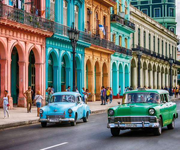 Havana Diaries: How the Colors, Culture and People Define The City?